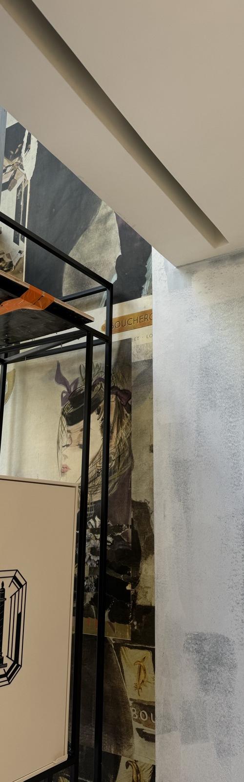 Boutique Boucheron — habillage complet de la cage d'escalier — Papier peint à Monaco